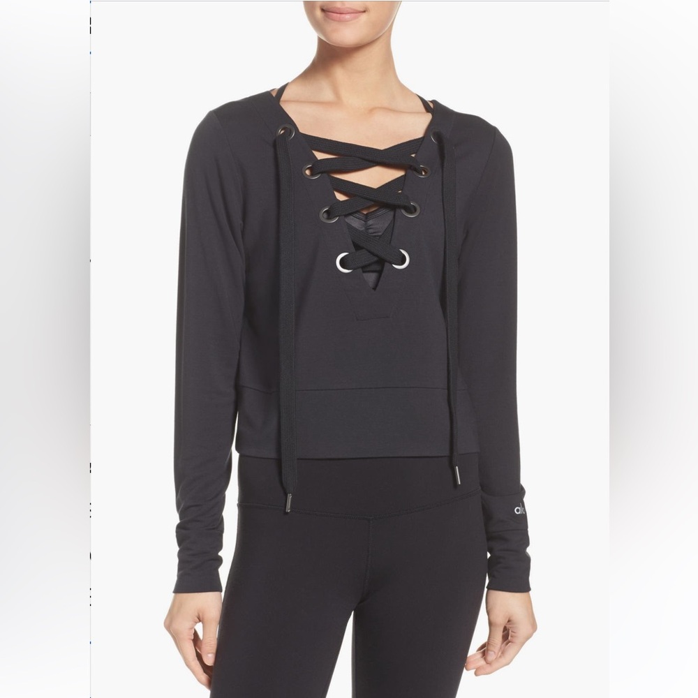 🔥🔥ALO Ideal Crop Top